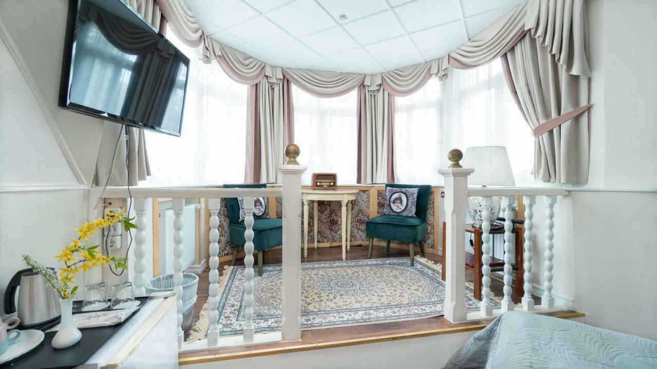 Parus Boutique Hotel Jūrkalne エクステリア 写真