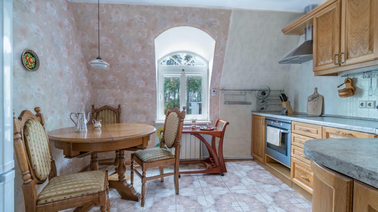 Parus Boutique Hotel Jūrkalne エクステリア 写真