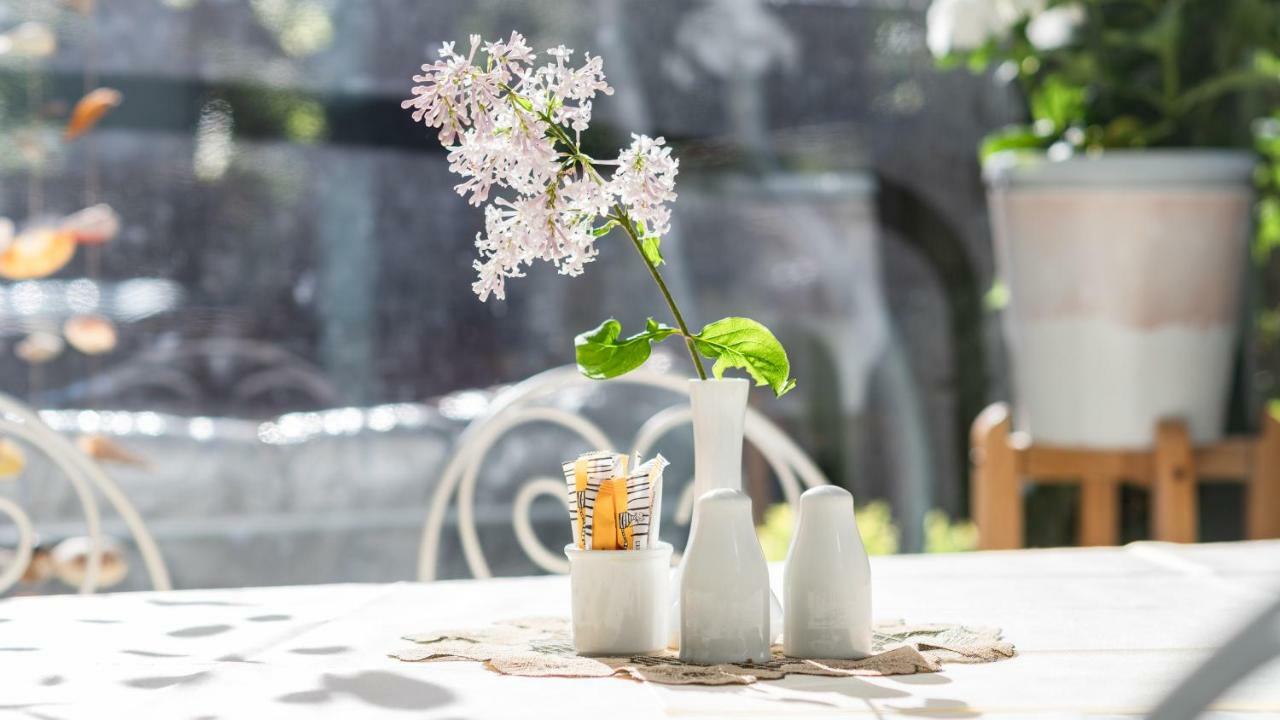 Parus Boutique Hotel Jūrkalne エクステリア 写真